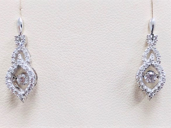 Ostbye Shimmering Diamond Earrings